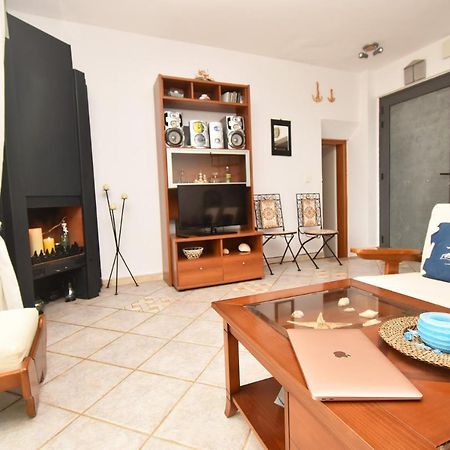 Olia Sea View Shared Pool Villa, Неа-Фокеа Экстерьер фото