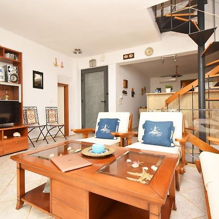 Olia Sea View Shared Pool Villa, Неа-Фокеа Экстерьер фото