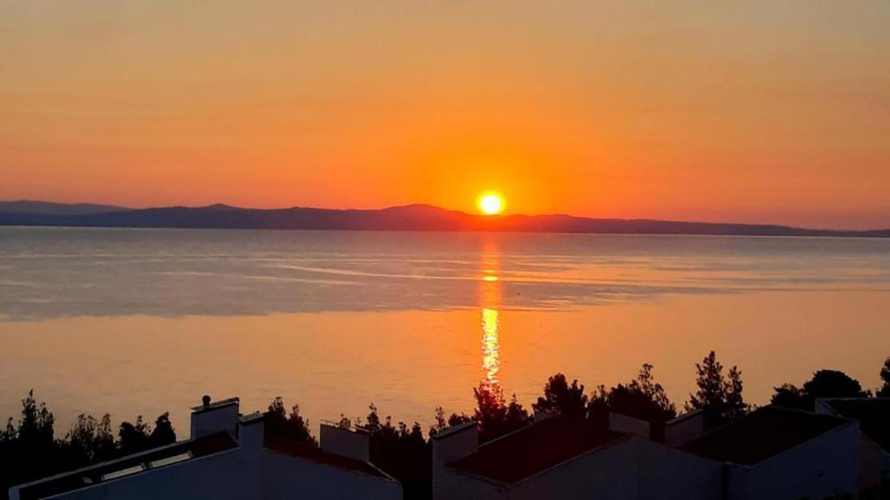 Olia Sea View Shared Pool Villa, Неа-Фокеа Экстерьер фото